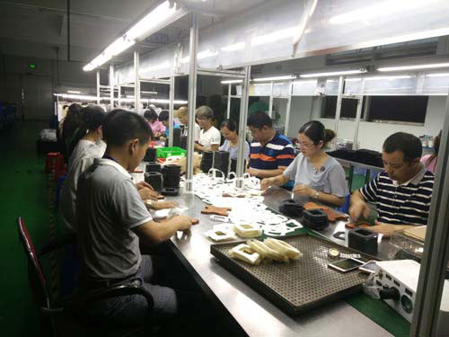 全力以赴，共渡難關(guān)