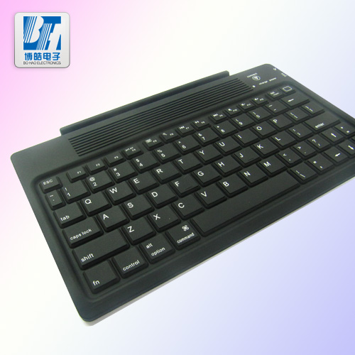 迷你藍牙硅膠鍵盤采用絲印工藝